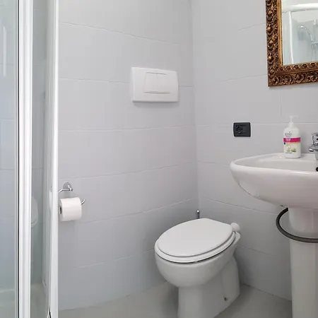 La Terrazza Apartment,a 50 Mt Dal Mare Апартаменты *